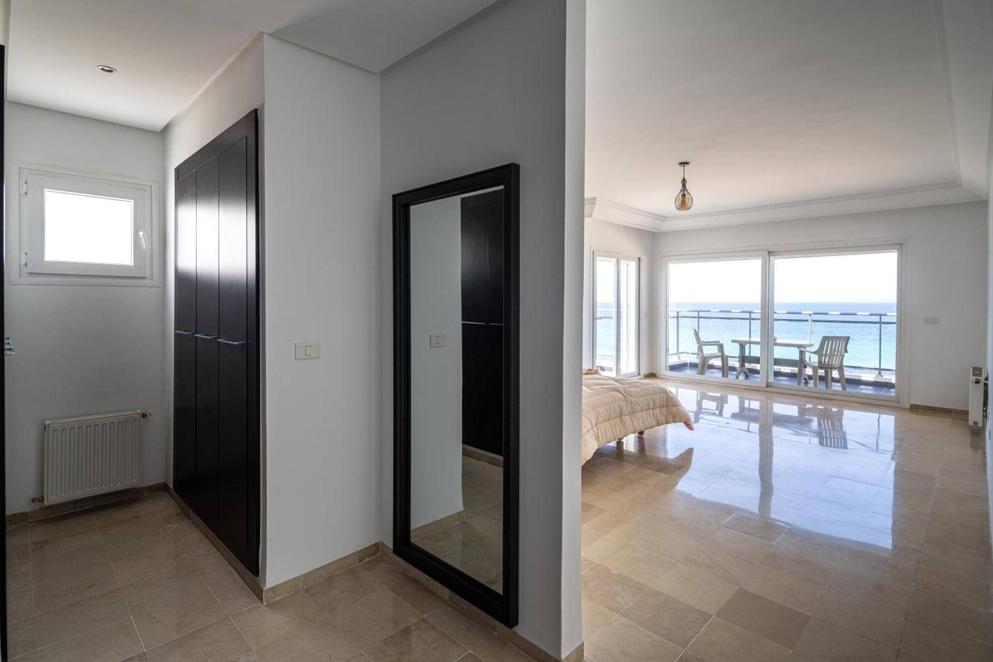 Novostar Monte Carlo Sea View F41